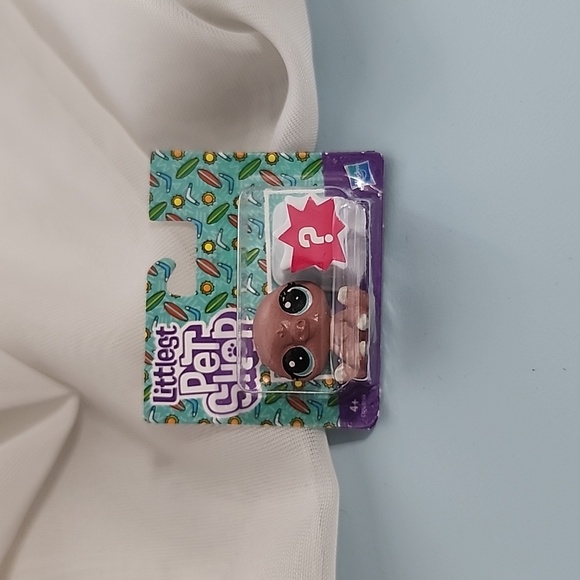 Mini Brands Magnets (Common) - Picture 3 of 16